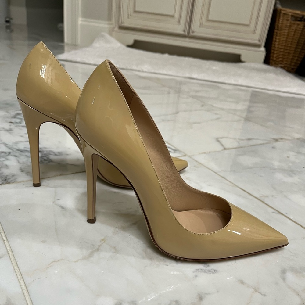 M.Gemi Beige Patent Leather Stiletto Heels 37.5